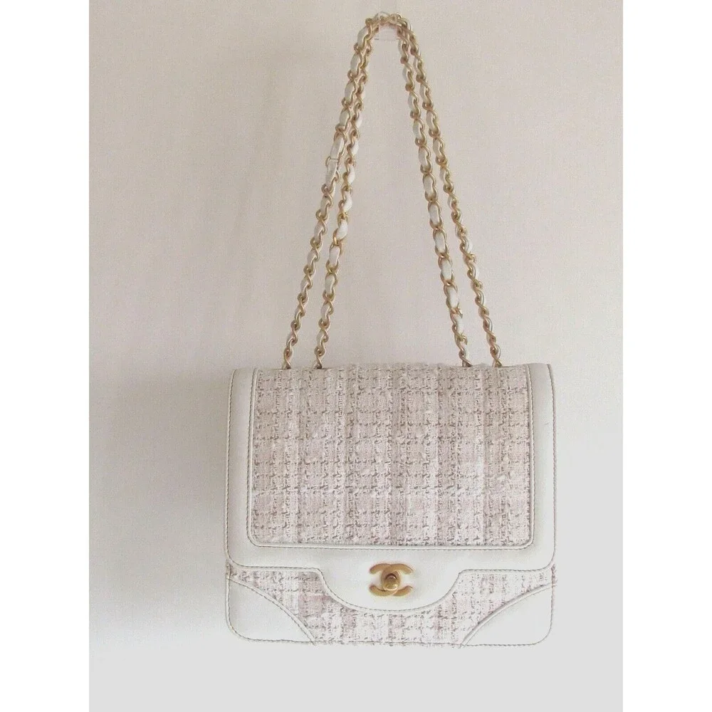 Women Designer Chanel Vintage Flap White Leather &Tweed Shoulder Bag